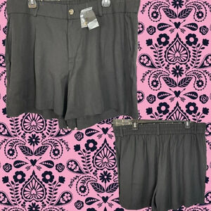 Torrid Studio 18 Black Zip Button Fly Elastic Back Pockets Linen Blend Shorts